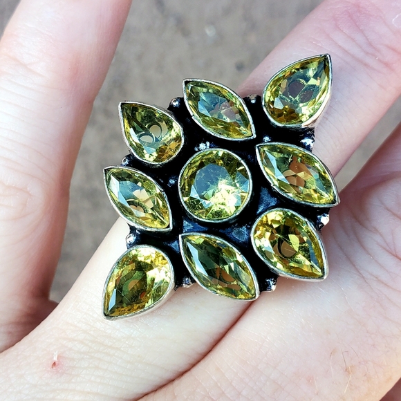 New Citrine 925 Silver Statement Ring. - Picture 7 of 8